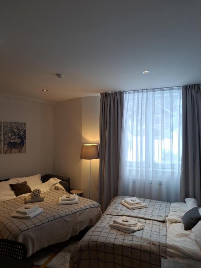 Falling Star Apartman Brzeće מראה חיצוני תמונה
